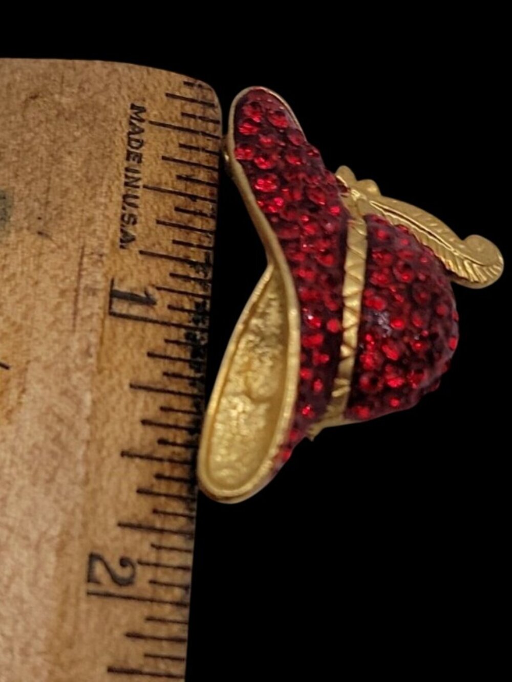 VTG Louis Stern LS Red Hat Society Brooch Pin Gold Tone Red Rhinestone Feather - Picture 6 of 6